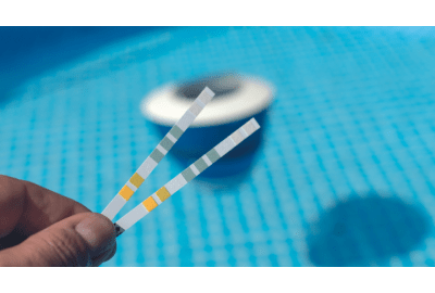 Comment analyser l'eau de sa piscine ?